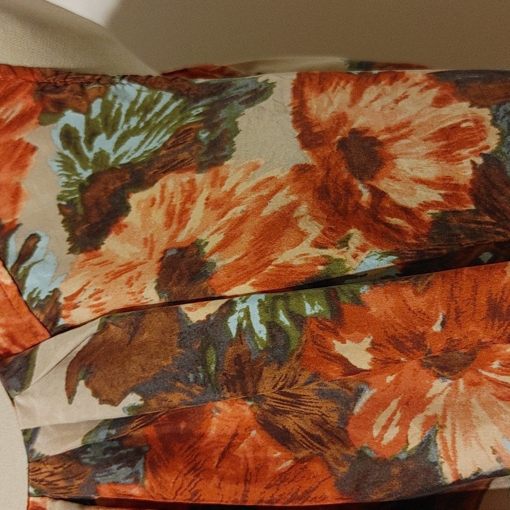 💥Talbots Top - Picture 3 of 9